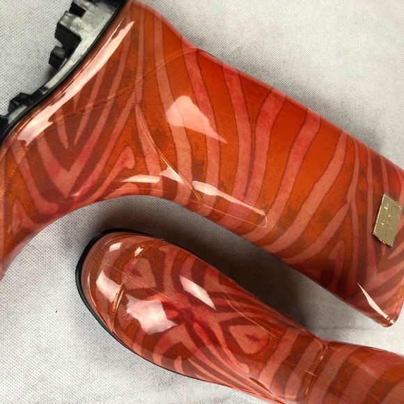 Nicole Miller Rainy Day Boots - Picture 2 of 4